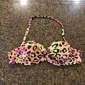 Victoria’s Secret Bathing Suit Top Size 32B